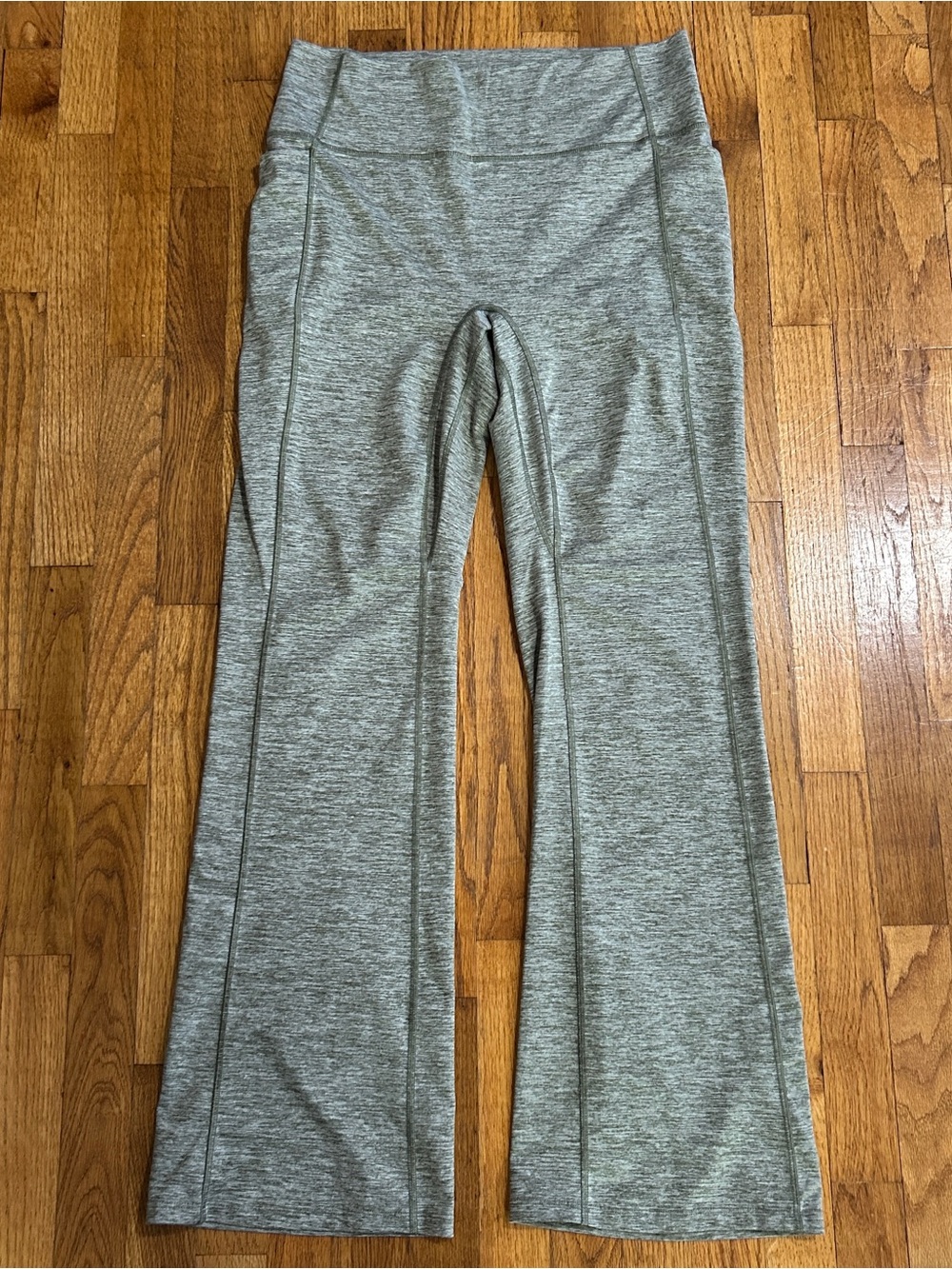 All In Motion Women's Everyday Soft Ultra High-Rise Flare Leggings Size XL